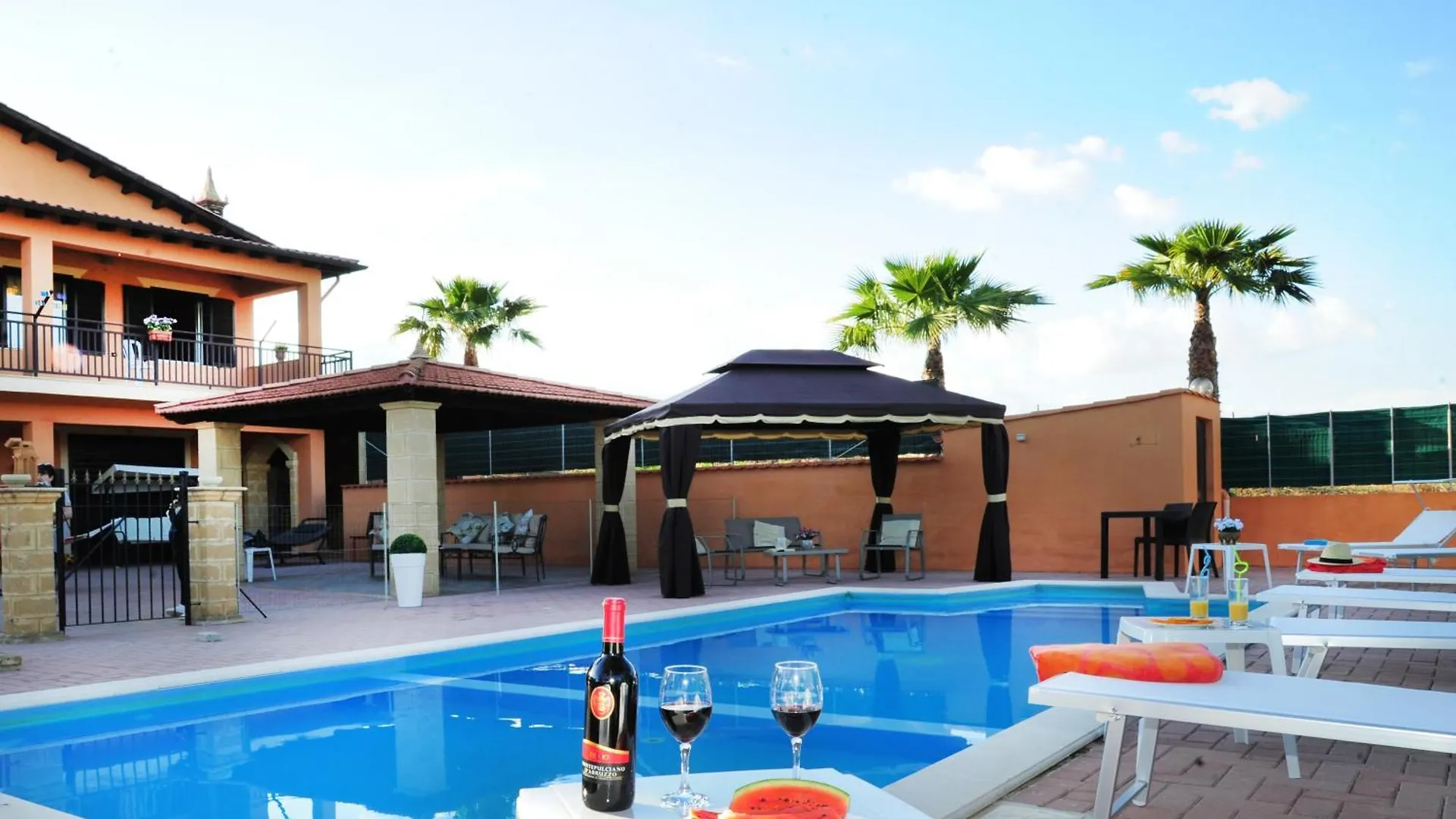 Villa Gioiosa Vacation In Sicily With Private Fenced Pool & Hydro-Massage Please Read Host Info Before Requesting Favara