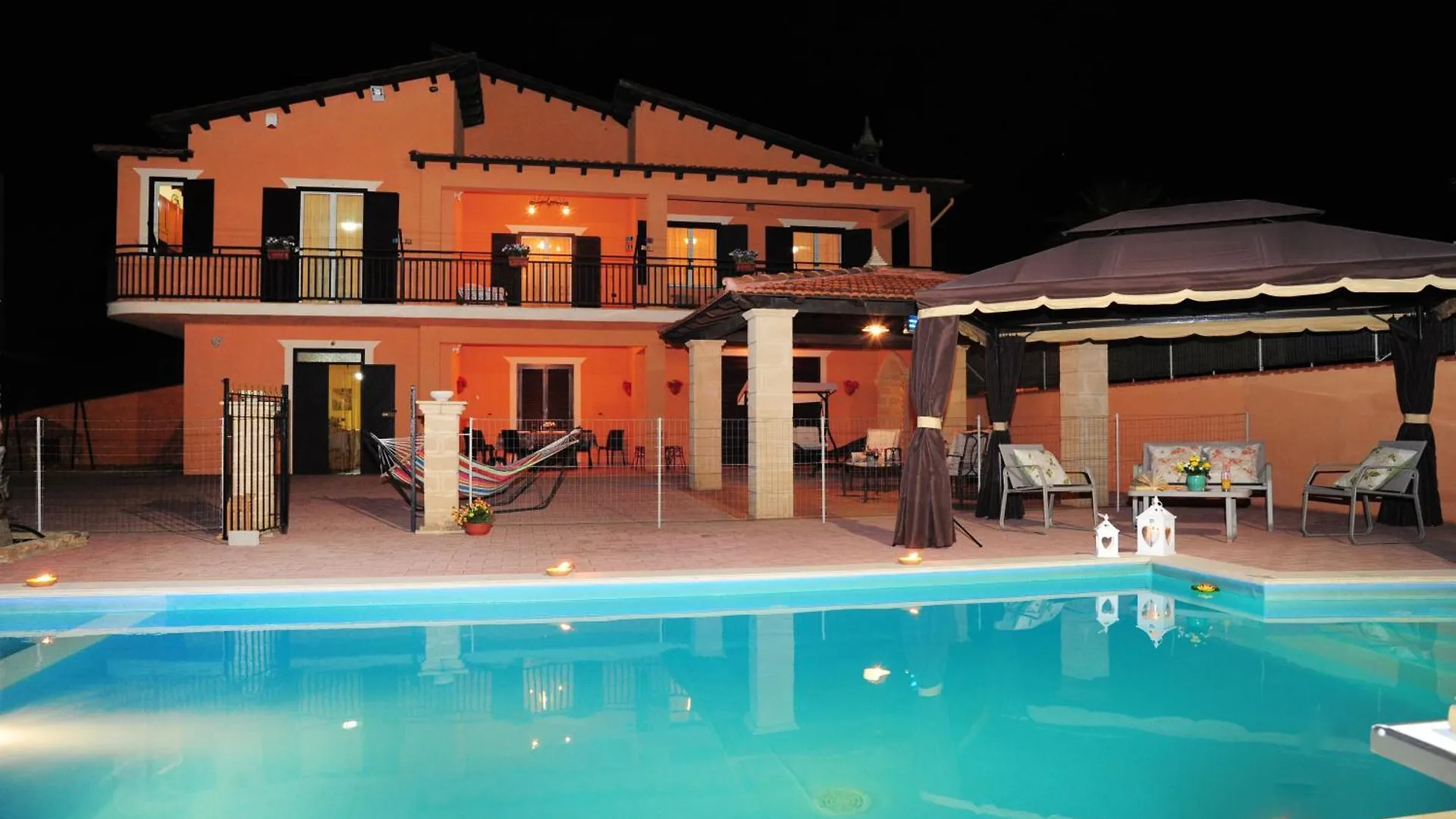 Villa Gioiosa Vacation In Sicily With Private Fenced Pool & Hydro-Massage Please Read Host Info Before Requesting Favara Italia